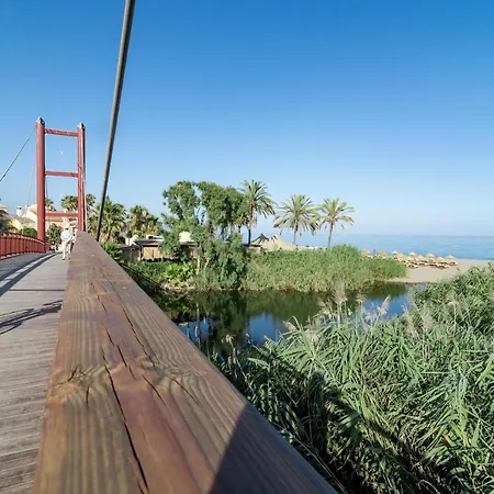 Appartement Ab3- Luxury Flat, Close To Families Only